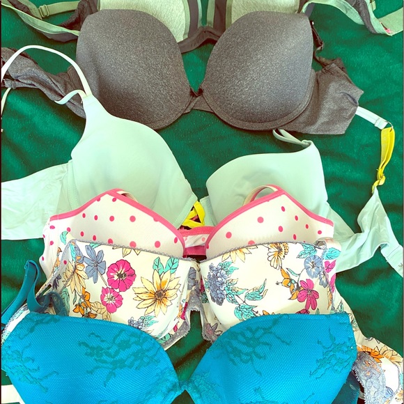 Still new.worn just once. - Picture 1 of 3